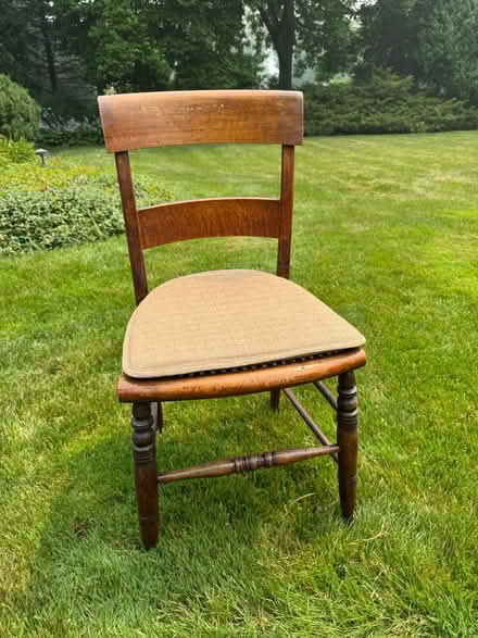 Photo of free Antique wooden chair beautiful wood (3 houses E of Sheridan Rd) #1