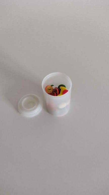 Photo of free Drawing pins (Crookes S10) #2