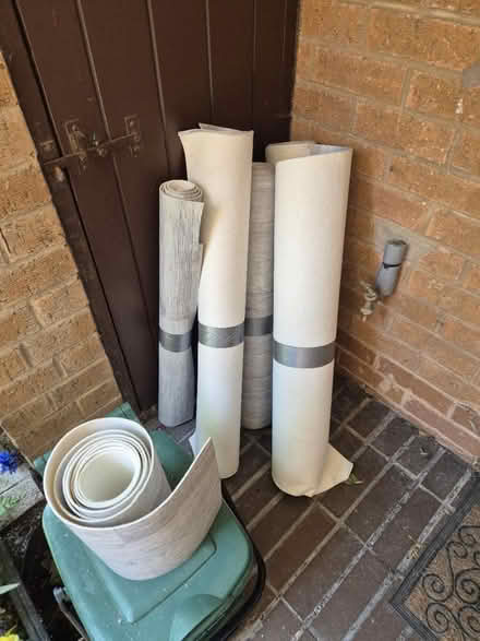 Photo of free Vinyl flooring off cuts (Derby DE73) #1