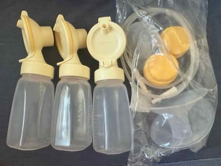 Photo of free Medela pump accessories (Woolwich SE18) #1