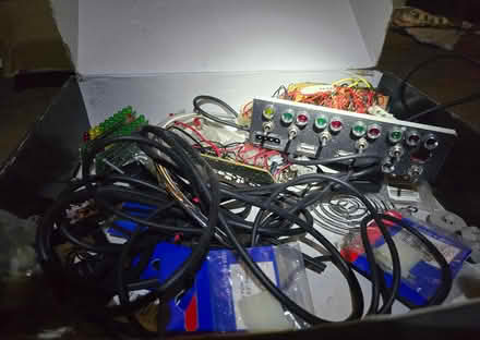Photo of free Box of computer/electronics bits (Carshalton SM1) #1