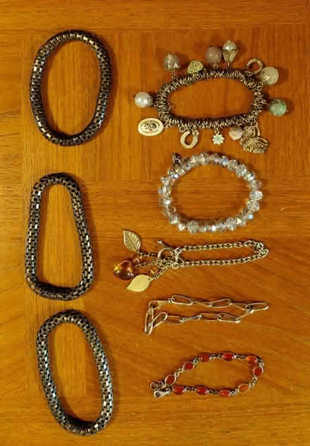 Photo of free Bracelets (Twyford RG10) #1