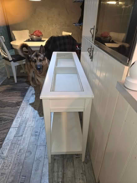 Photo of free White Console Table with Glass Top (Cumbernauld G67) #3