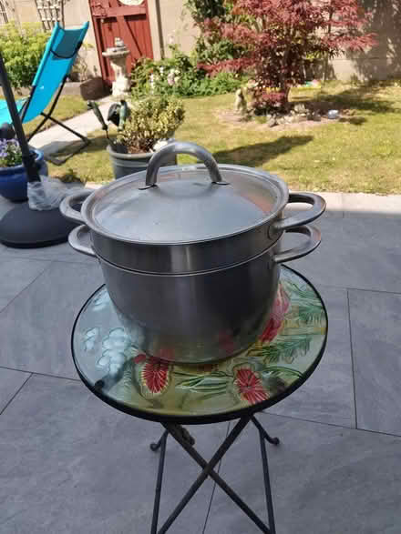Photo of free Pot (Widnes) #1