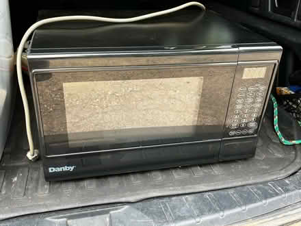 Photo of free Microwave Oven (Pinecliff Lake) #1