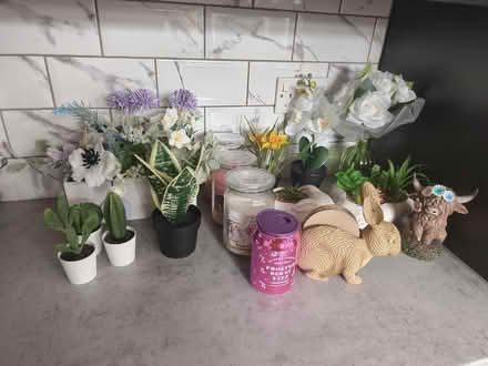 Photo of free Decorative bits, candles (Greengates BD10) #1
