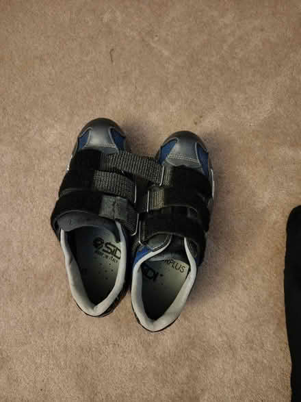 Photo of free Women's 5.5 bike shoes (Cupertino City Hall) #1
