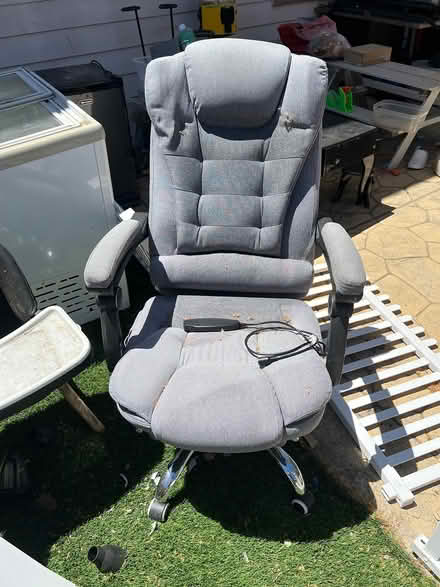 Photo of free desk, chair or living room (East Palo Alto) #1
