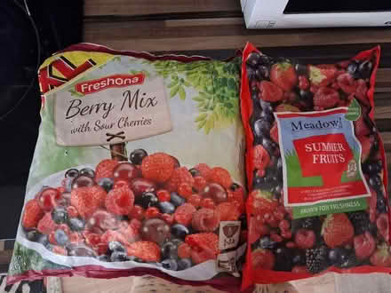 Photo of free 1kg berry mix & 450g summer fruits (Salford M7) #1