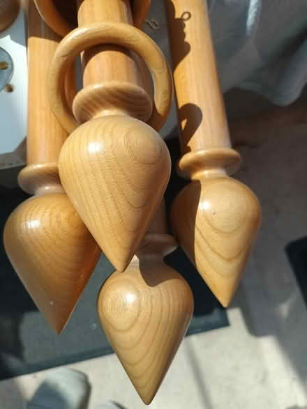 Photo of free 4 matching small curtain poles (Melksham) #2