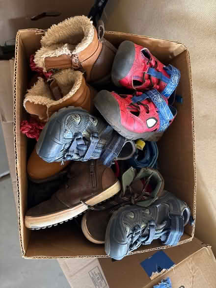 Photo of free Baby/Kids Clothes & Women’s Materni (Near the Walmart in Elizabeth) #2