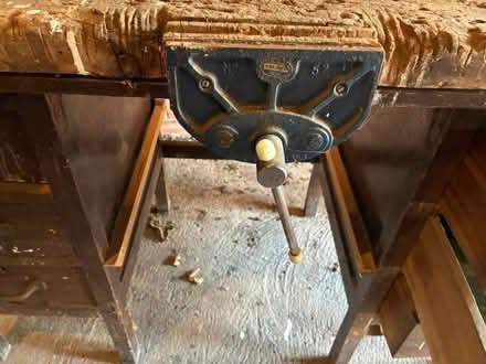 Photo of free Work bench (Cottingham) #3