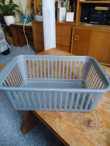 Photo of free Various plastic containers (St Michael's Road Cirencester) #1