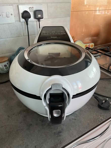 Photo of free Airfryer (Heysham LA3) #1