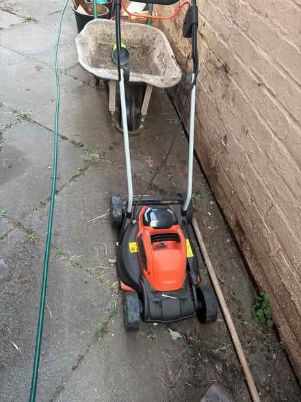 Photo of free Yard force Lawn mower (Yardley B25) #1