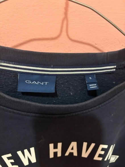 Photo of free Men’s warm sweatshirt (E3) #2