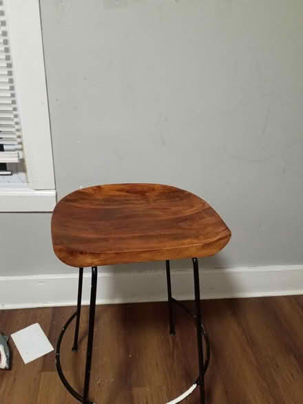 Photo of free Barstool.. two of them (717 w evelyn ave) #1