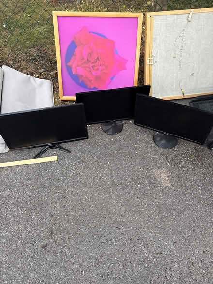 Photo of free Monitors (Abacus house) #1