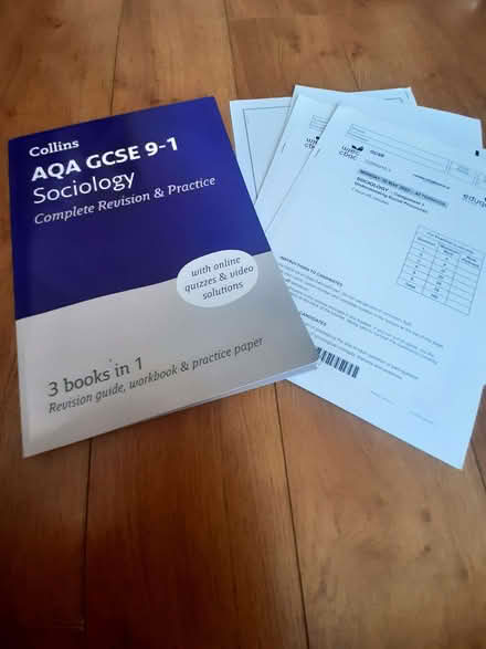 Photo of free GCSE Sociology revision book (St Mary Cray BR5) #1