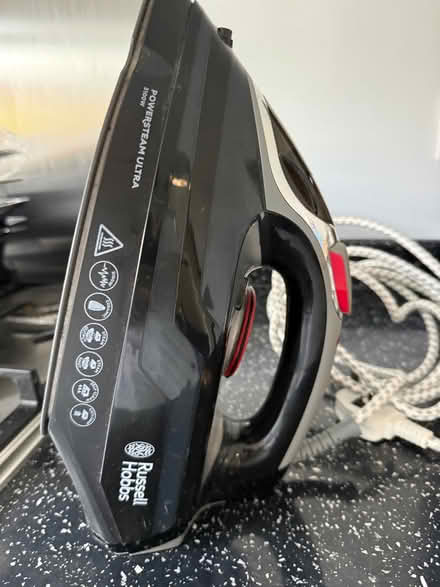 Photo of free Steam iron (Laindon SS15) #1