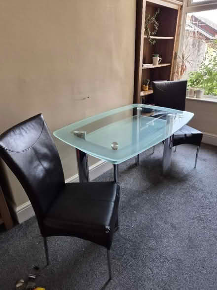 Photo of free Table with 2 chairs (New Brighton CH45) #2