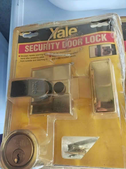 Photo of free 2 X Yale security locks (BS24 7EB) #3