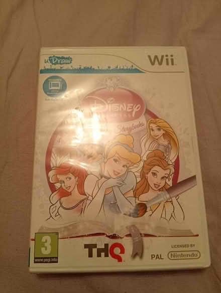 Photo of free Disney princess enchanting storybooks - Wii to use on udraw (Fords Farm RG30) #1