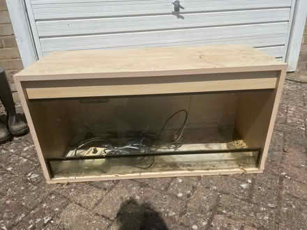 Photo of free Pet home / viv (Tunbridge wells TN4) #1
