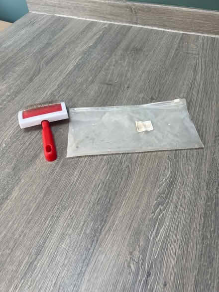 Photo of free Detangling Brush for Sheepskin Rug. (Southsea PO4) #1