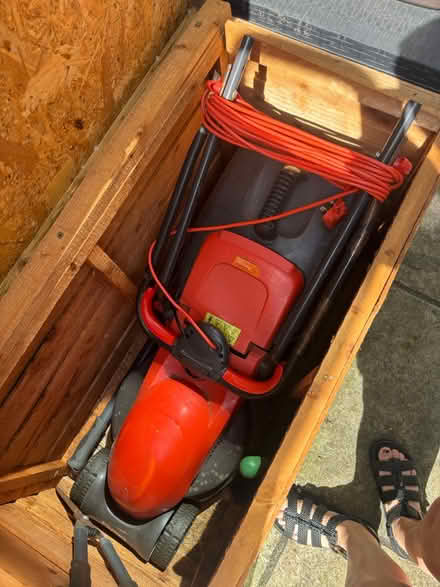 Photo of free Lawnmower (Croydon CR0) #1