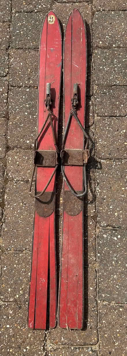 Photo of free Antique wooden skis (The Dales IP1) #1