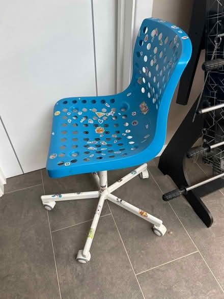 Photo of free Ikea desk chair (Chesham HP5) #2