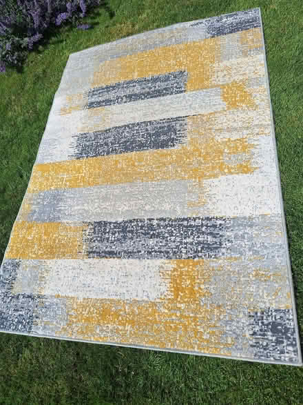 Photo of free Rug yellow (Wendover HP22) #2