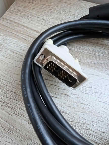 Photo of free Computer displayport cable (Salph End MK41) #1
