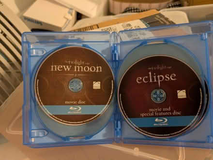 Photo of free Twilight Saga/Blu-ray (Castle hills) #3