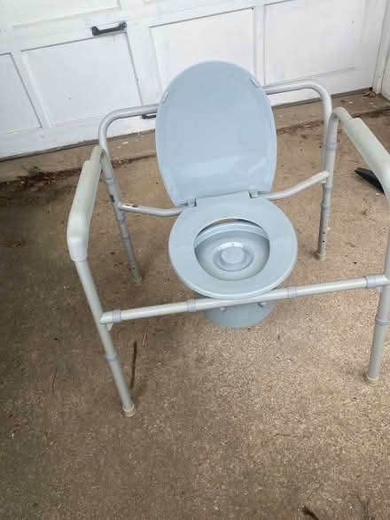 Photo of free handicapped/adult potty chair (Near Elsmere) #1