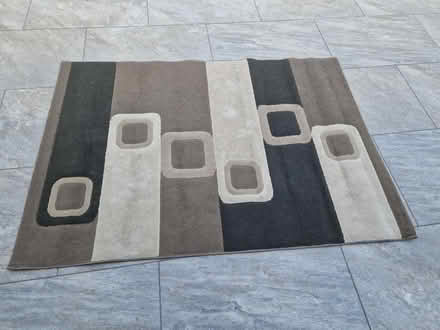 Photo of free Rug 140x200 CM (Birstall LE4) #1