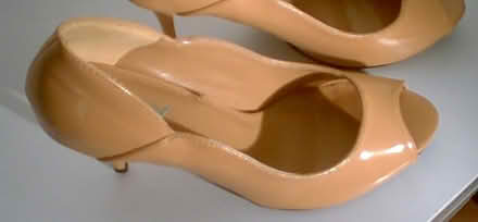 Photo of free High Heels Stiletto s.10 (Queen/Rutherford in Brampton) #4