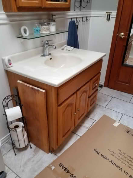 Photo of free Bathroom (Dracut Ma) #1