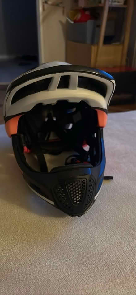 Photo of free Full face kids helmet (GU1) #2