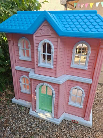Photo of free Barbie doll house (Shottisham IP12) #2