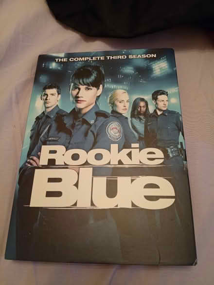 Photo of free Rookie Blue season 3 - DVD boxset (Fords Farm RG30) #1