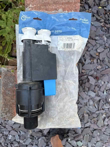 Photo of free Armitage Shanks WC flush cistern (Forest Hill Honor Oak SE23) #1