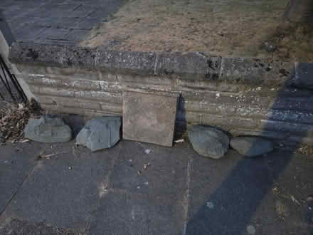 Photo of free Rockery Rocks and Flags (L37) #1