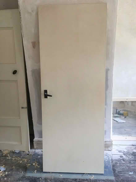 Photo of free FIVE internal doors. (Presteigne LD8) #3