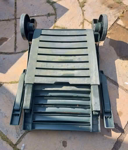 Photo of free Sturdy sun lounger with cushion (Hucclecote GL3) #4
