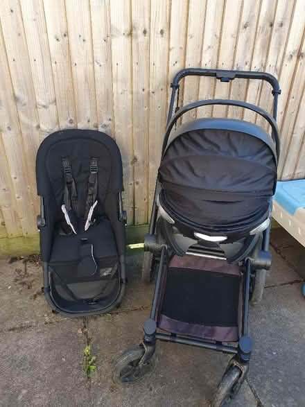 Photo of free 3 in 1 Cybex Pram, Car Set, Bassinet (Bradford on Avon BA15) #3