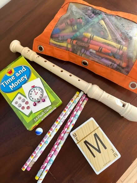 Photo of free School supplies (20175) #1