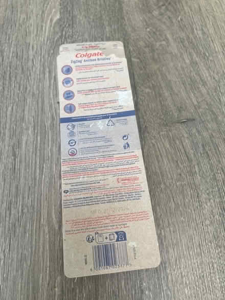 Photo of free 2 Colgate Zig Zag Toothbrushes. Never used. (Southsea PO4) #2