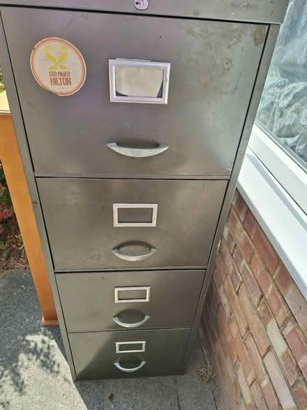 Photo of free 4 drawer filing cabinet (Addiscombe CR0) #1